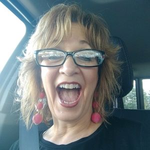 Meet your Posher, Cheryl